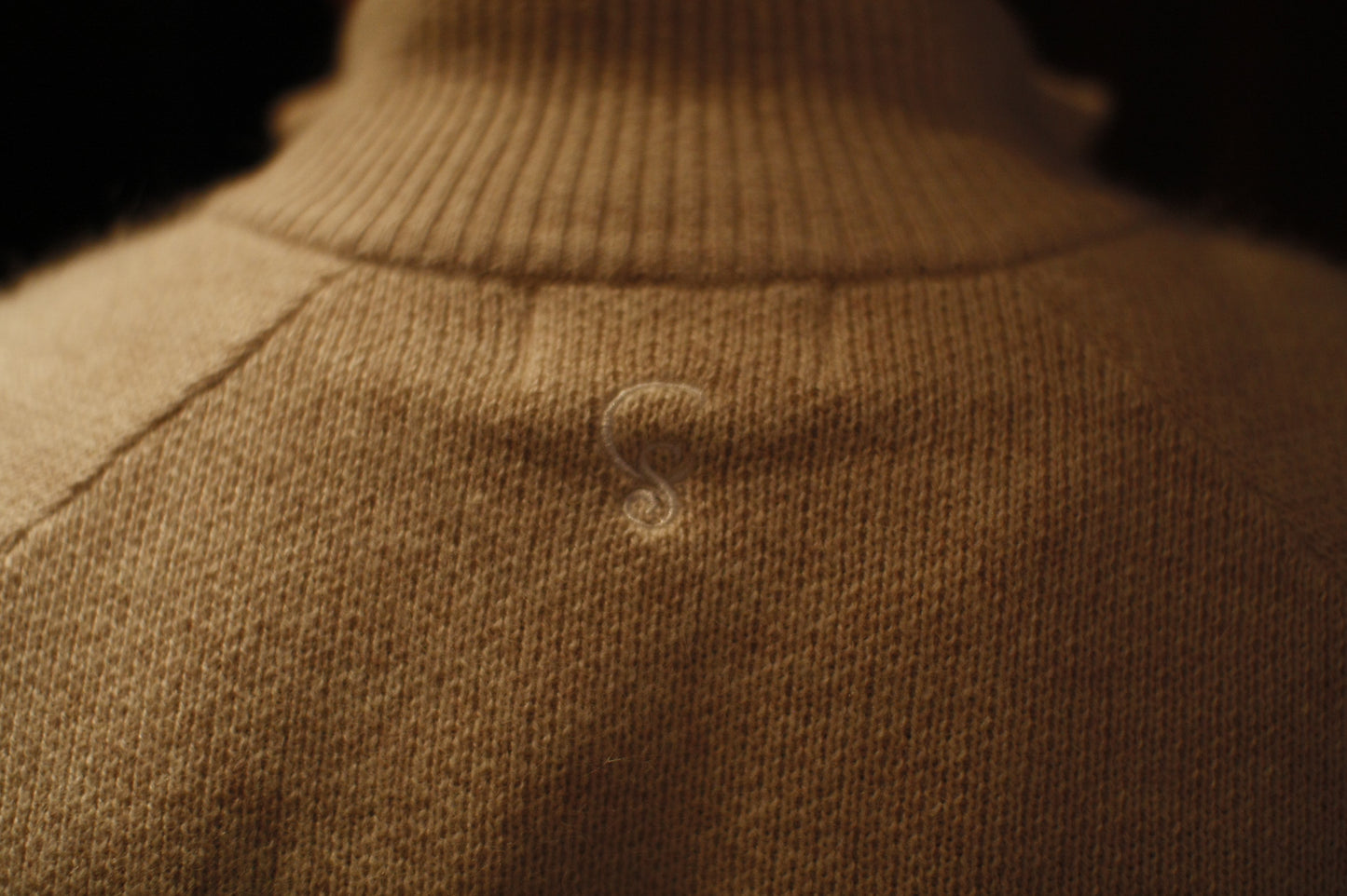 light/beige merino fullzip